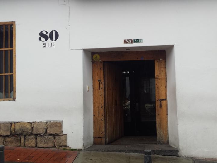 Tareas del hogar Están deprimidos Nota 80 Sillas, Bogotá | Restaurante Pescados y Mariscos :: [Degusta]